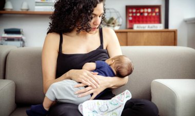 To protect the little eyes, mothers should give these 6 foods to their children