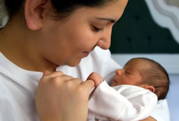 Bonding with a newborn